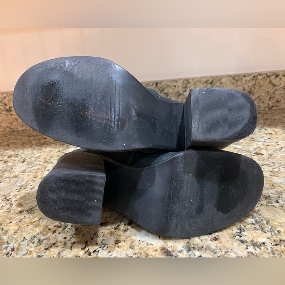 UGG Pixley High-Heeled Black Boots Nubuck Leather Medial Zipper 1095057 Size 11 - Picture 10 of 10